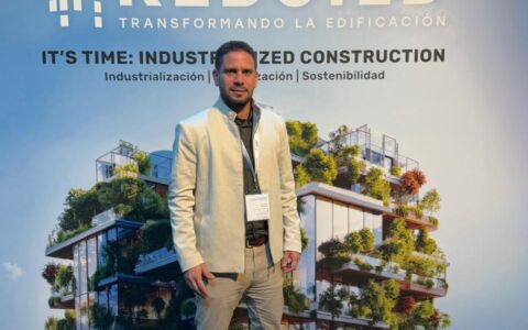 Imagem do post SEC leva modelo de escolas da Bahia à maior feira de construção da Europa