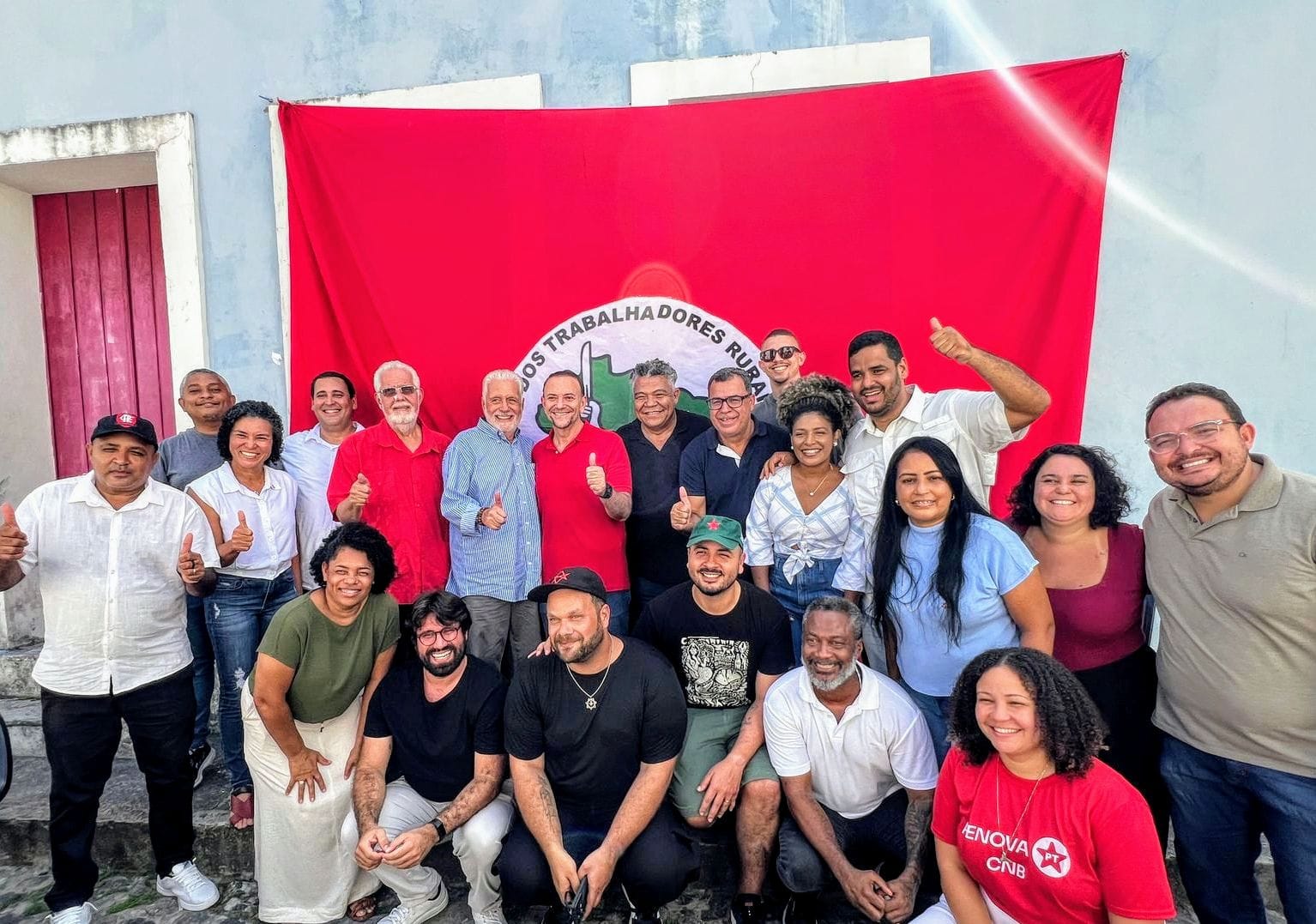 Edinho recebe amplo apoio de tendências do PT na Bahia