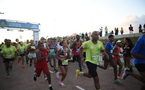 Imagem do post Corrida 21K Salvador reúne quase 5 mil pessoas na orla