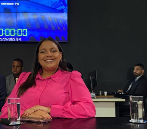 Imagem do post Vereadora cobra Terminal de Campinas de Pirajá e ameaça protestar com “bolo de aniversário”