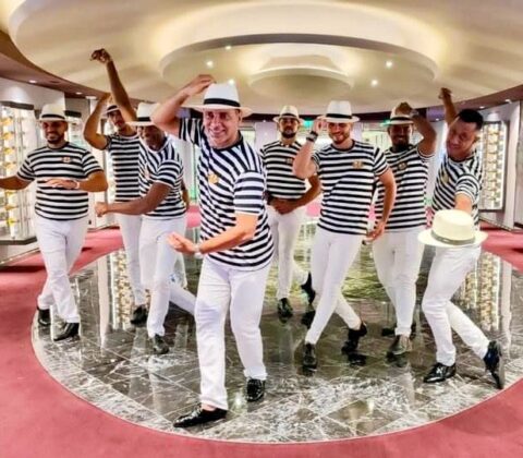 Imagem do post Shopping Itaigara celebra Mês das Mães com edição especial do Tarde Dançante