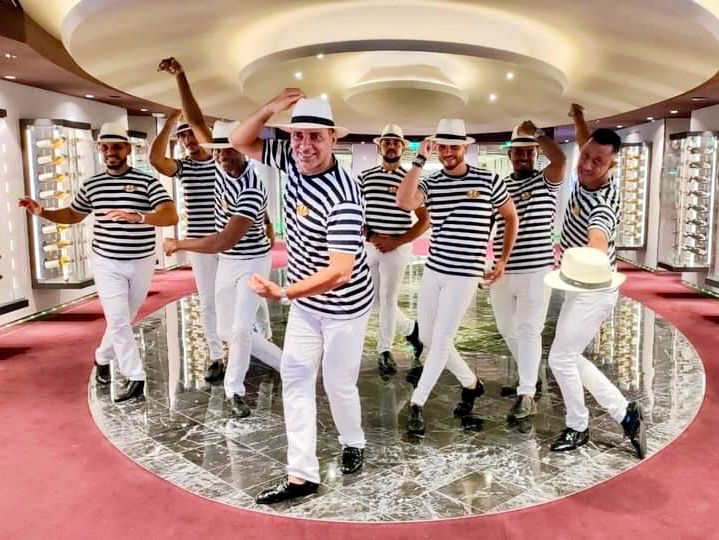 Shopping Itaigara celebra Mês das Mães com edição especial do Tarde Dançante