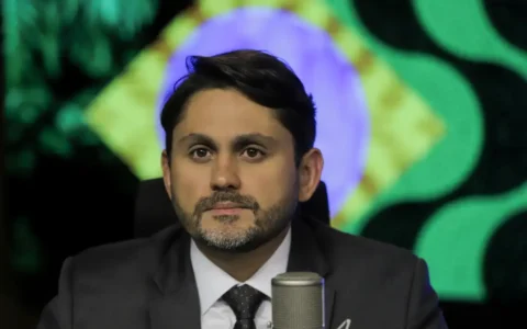 Imagem do post PGR denuncia ministro das Comunicações por desvio de emendas