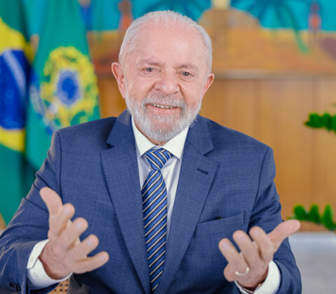 Imagem do post Lula veta aumento de número de deputados na Câmara