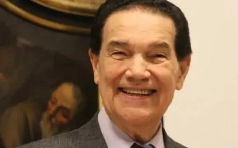 Imagem do post Morre Divaldo Franco, ícone do espiritismo no Brasil, aos 98 anos; confira a linha do tempo com seus feitos