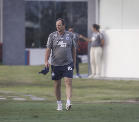 Imagem do post Bahia tem conversas avançadas para renovar contrato com Rogério Ceni por mais dois anos