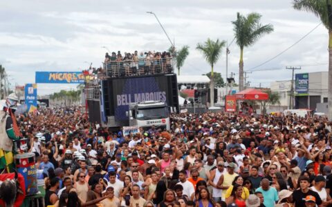 Imagem do post Micareta de Feira reúne 350 mil pessoas no primeiro dia