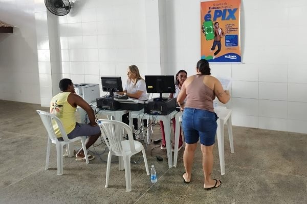 População do Candeal recebe atendimento móvel da Embasa neste sábado