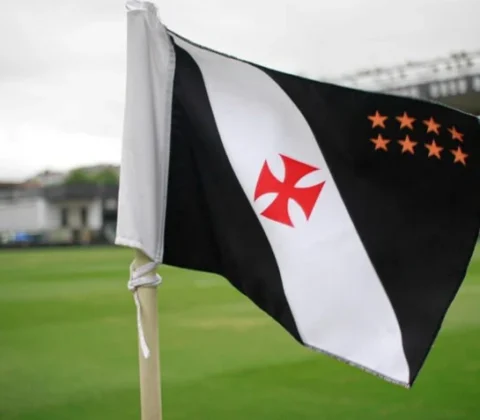 Imagem do post Após tentar Carpini, Vasco define novo técnico para a temporada; saiba quem