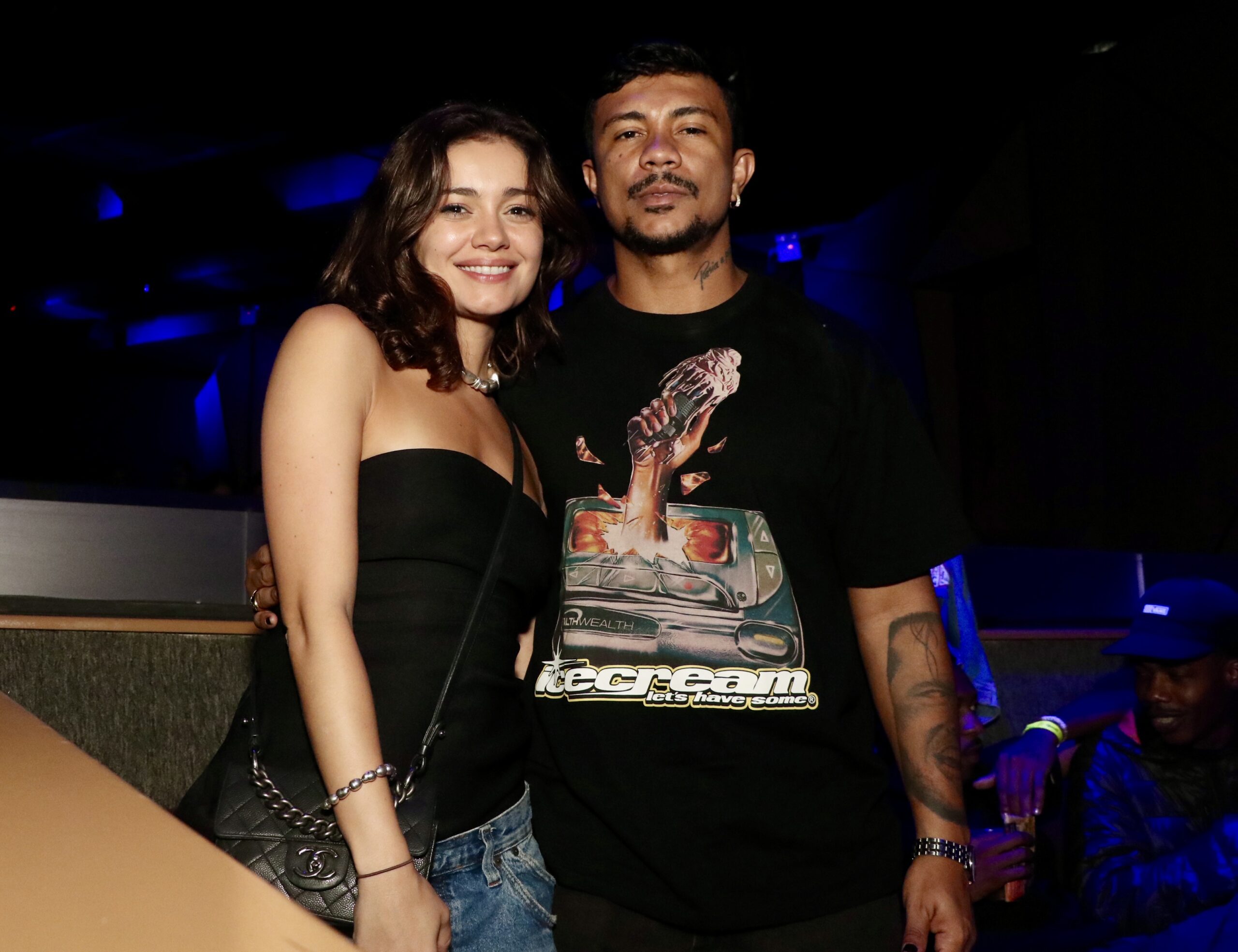 Após reconciliação, Sophie Charlotte e Xamã curtem show juntos