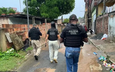 Imagem do post Polícia Civil desobstrui mais de 15 ruas durante Operação Barricada II