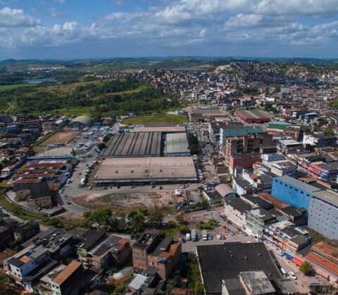 Imagem do post Candeias: vereador denuncia desvios milionários e “colapso” na saúde