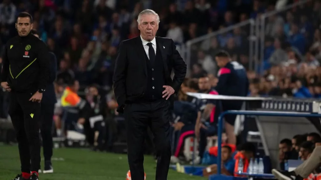 Real Madrid confirma saída de Carlo Ancelotti