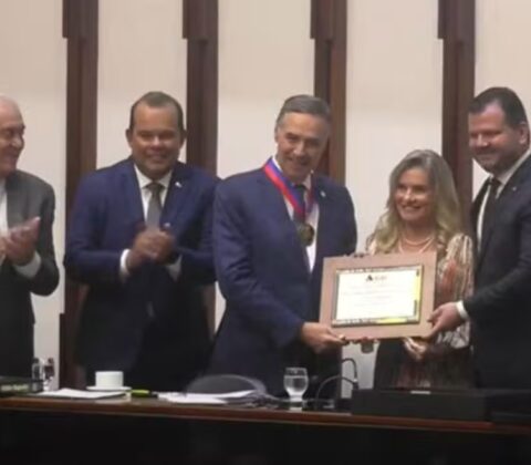 Imagem do post Apaixonado pela Bahia, presidente do STF ganha título de cidadão