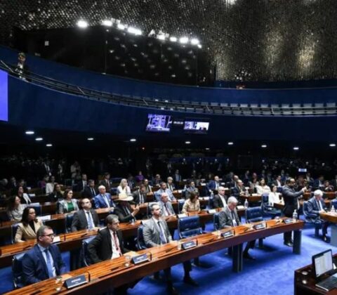Imagem do post Senado aprova pena maior a quem fornecer drogas ou bebidas a menores