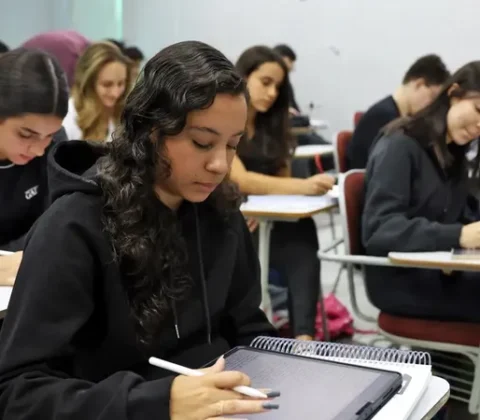 Imagem do post Enem 2025: exame volta a servir como conclusão do ensino médio