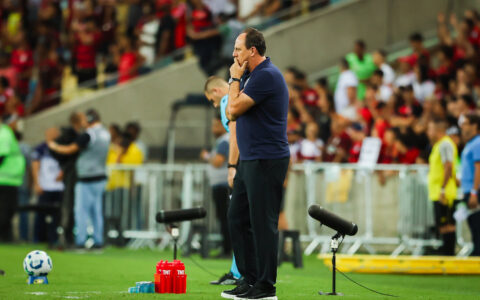 Imagem do post ”Tivemos que arriscar”, diz Ceni sobre escolha de time que iniciou contra o Flamengo