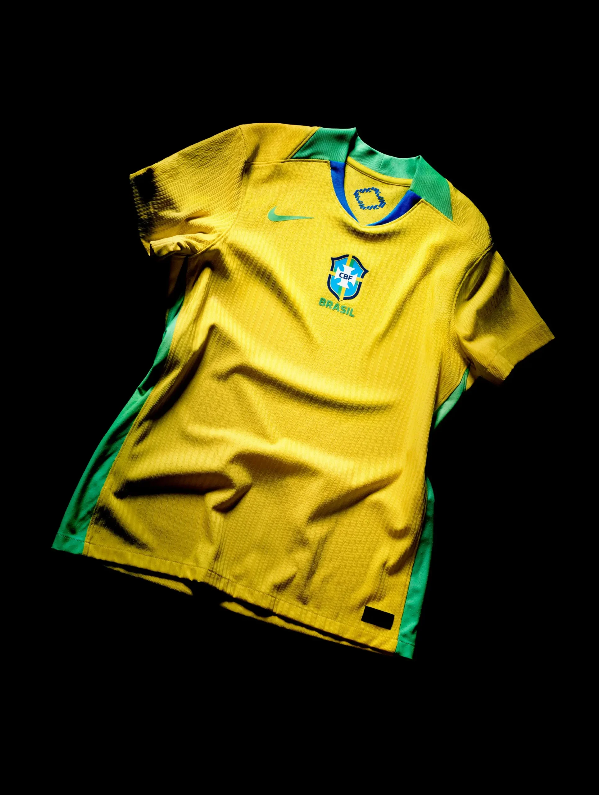 CBF e Nike lançam uniformes da Seleção Feminina