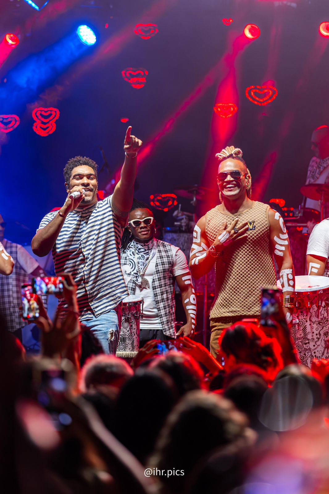 Xote e Timbal mistura forró e percussão baiana em show histórico no Santo Antônio Além do Carmo