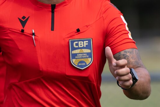 Confira a arbitragem para o Ba-Vi deste domingo (18) pelo Brasileirão