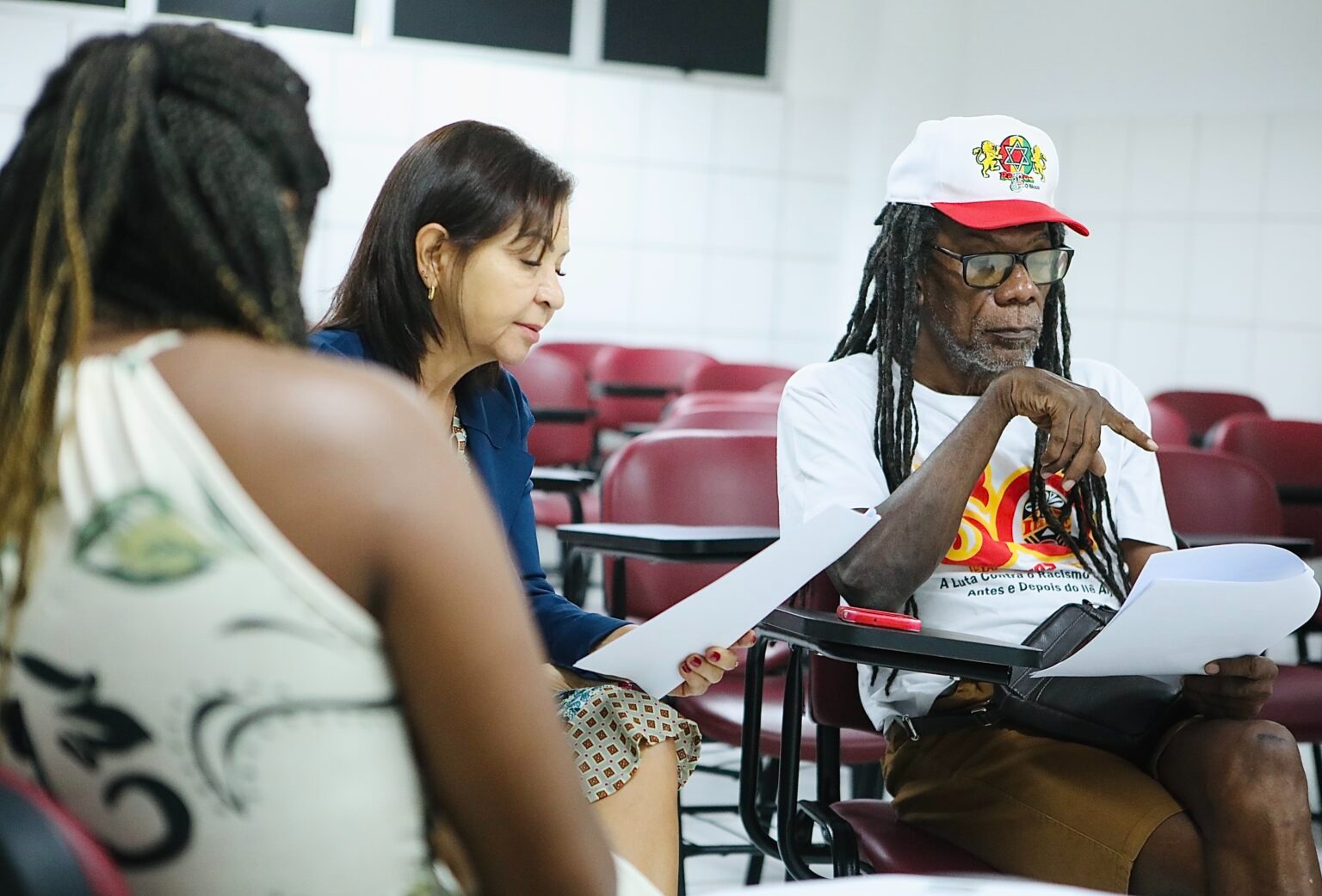 Pré-conferências debatem políticas públicas de igualdade racial em Salvador