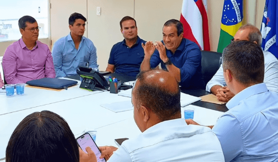 Após invasão e ‘sumiço’, vereadores se reúnem com Bruno Reis
