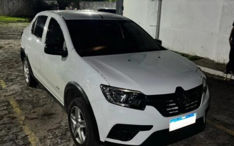 Imagem do post Foragido é capturado com veículo roubado e documentos falsos em Lauro de Freitas