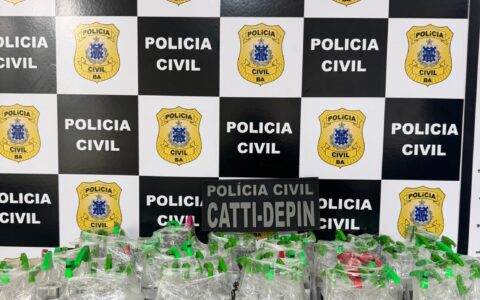 Imagem do post Lança perfume é apreendido em agência dos Correios em Feira de Santana