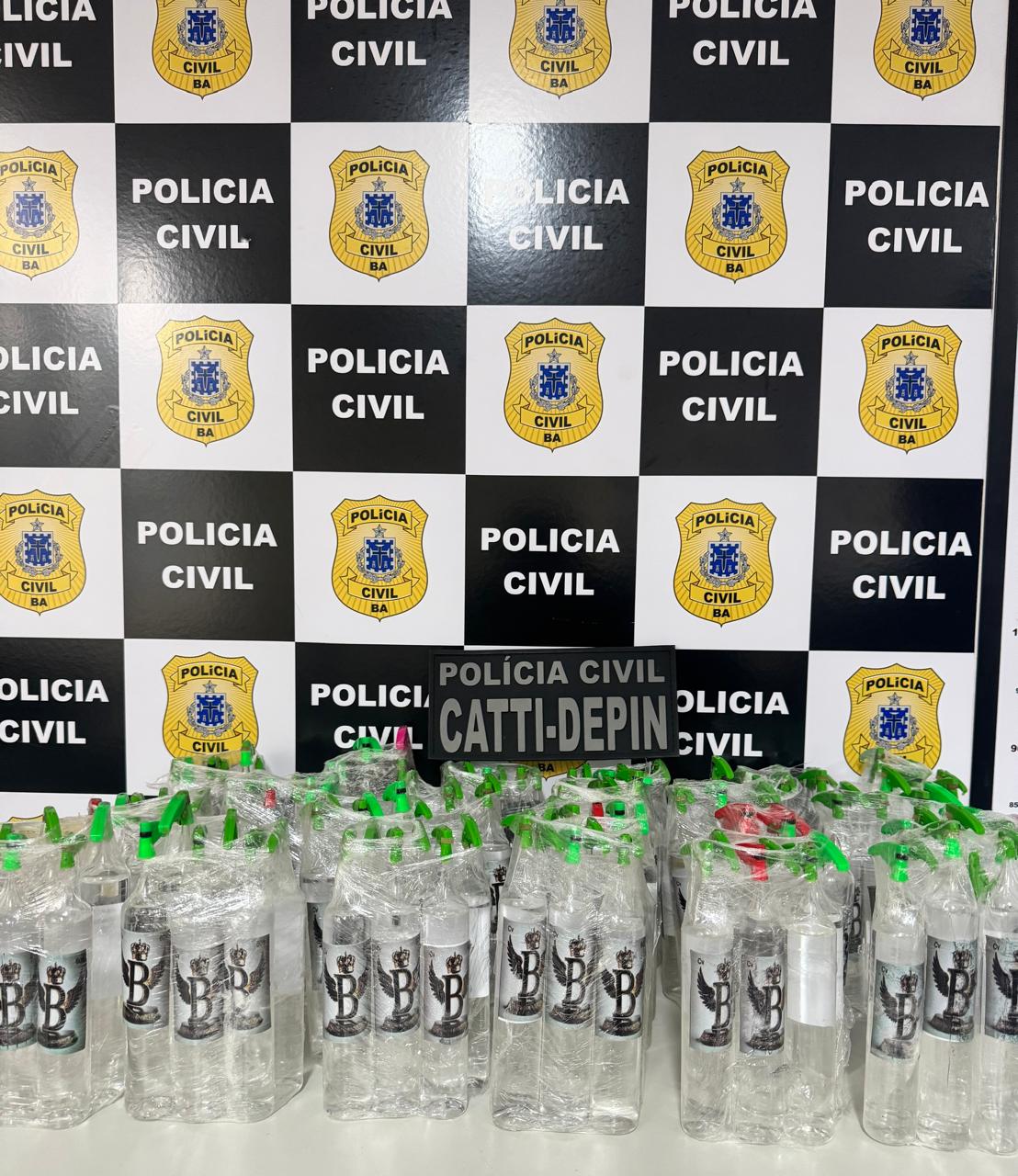 Lança perfume é apreendido em agência dos Correios em Feira de Santana