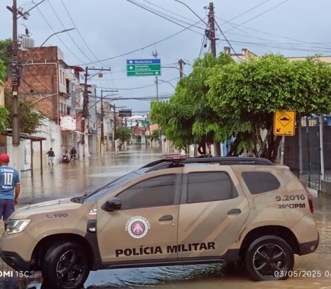 Imagem do post Com a cheia do Rio Subaé, PM intensifica o patrulhamento em Santo Amaro
