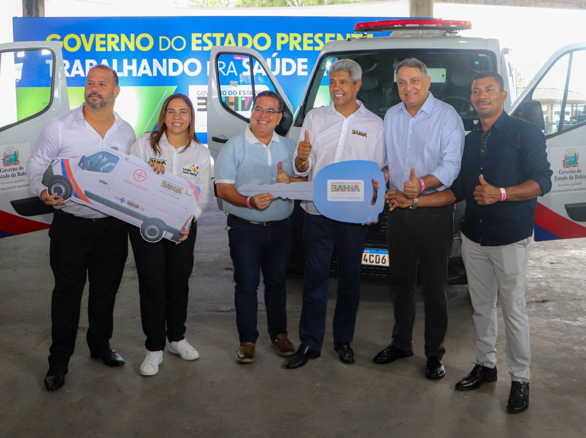 Governo da Bahia entrega ambulância 0 km para Maraú com emenda do deputado Luciano Araujo