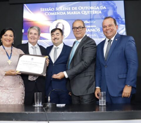 Imagem do post Câmara de Salvador concede Comenda Maria Quitéria à juíza Rita de Cássia Ramos de Carvalho