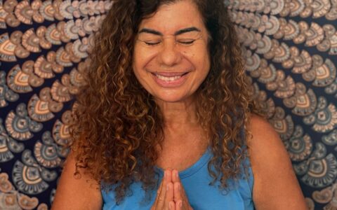 Imagem do post Palestra gratuita apresenta Método Kusum Modak – Yoga Massagem Ayurvédicano sábado (10)
