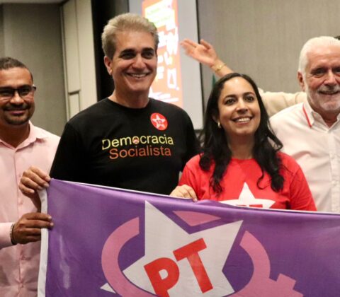 Imagem do post Wagner declara apoio a Ana Carolina para presidência do PT em Salvador