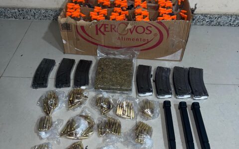 Imagem do post PM apreende munições, carregadores e drogas no interior da Bahia