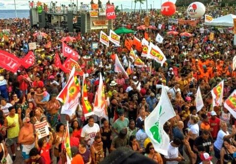 Imagem do post Frentes populares lançam plebiscito contra escala 6×1 e por redução da jornada de trabalho