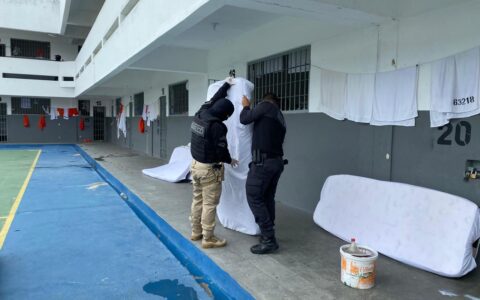 Imagem do post Eunápolis: operação de redenção combate entrada e uso de celular em presídio