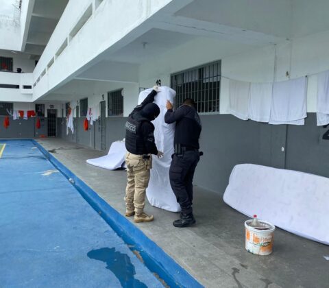 Imagem do post Eunápolis: operação de redenção combate entrada e uso de celular em presídio