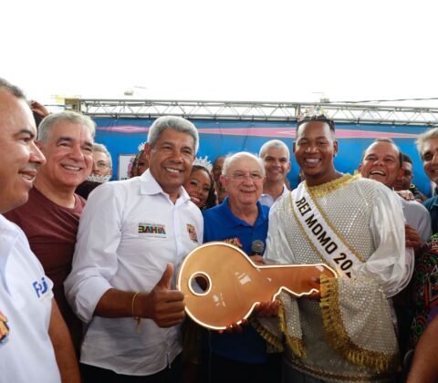 Imagem do post Micareta de Feira: Jerônimo prega respeito no carnaval fora de época