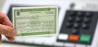 Em Salvador, mais de 60 mil eleitores estão com o título de eleitor irregular; veja como regularizar