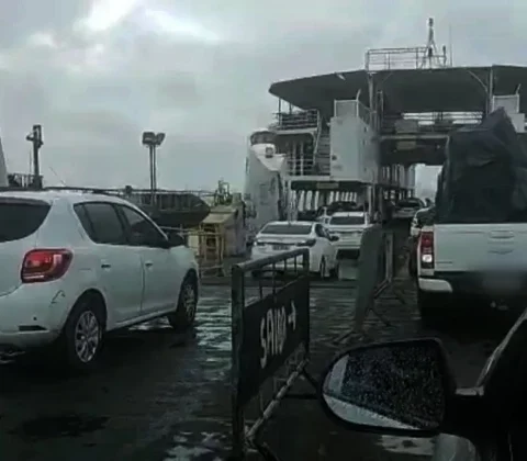 Imagem do post Ferry-boat: embarque de carros é suspenso devido ao mau tempo