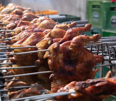 Imagem do post Quatro países reduzem restrição da importação de frangos do Brasil