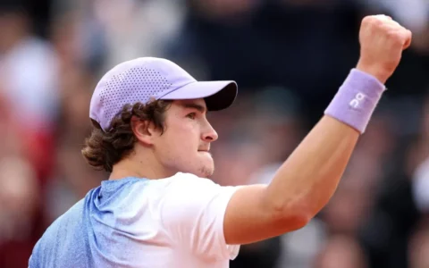 Imagem do post João Fonseca se despede de Roland Garros, mas conquista feito inédito no ranking mundial