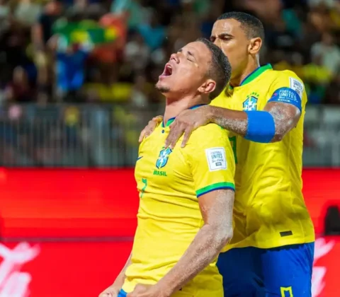 Imagem do post Copa do Mundo de beach soccer: Brasil goleia Omã por 11 a 1