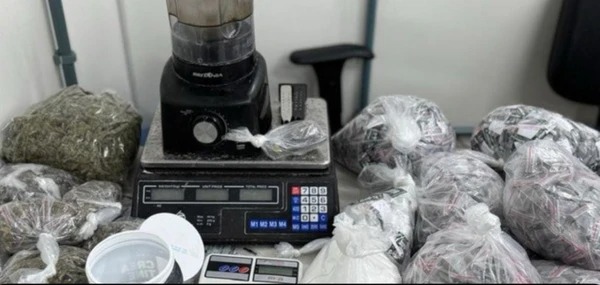 Laboratório de drogas é desarticulado pela PM em Pernambués