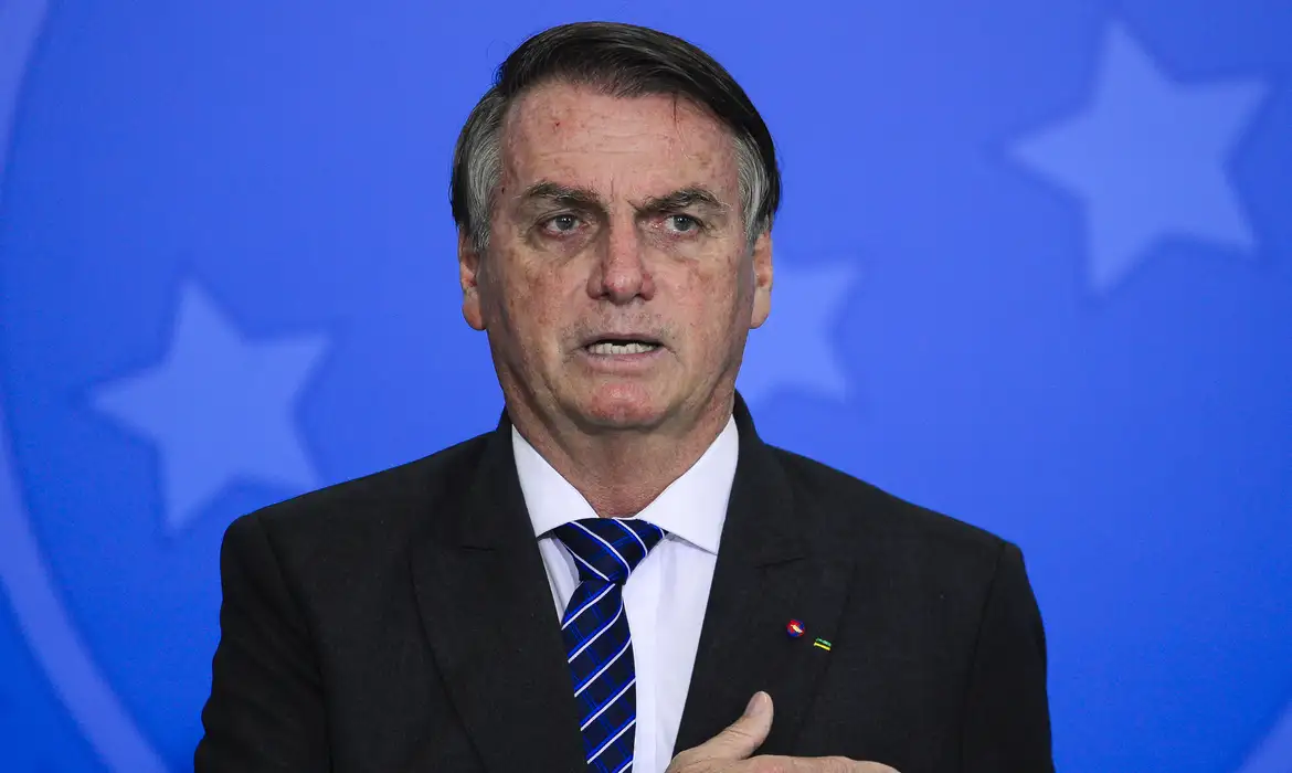 Bolsonaro admite ter discutido estado de sítio com comandantes militares após derrota eleitoral