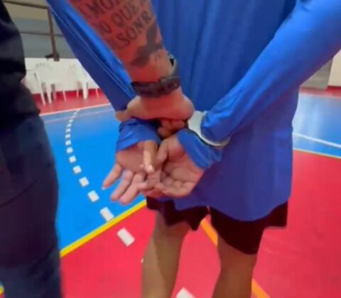 Imagem do post Pastor é preso após estuprar e engravidar jovem com deficiência