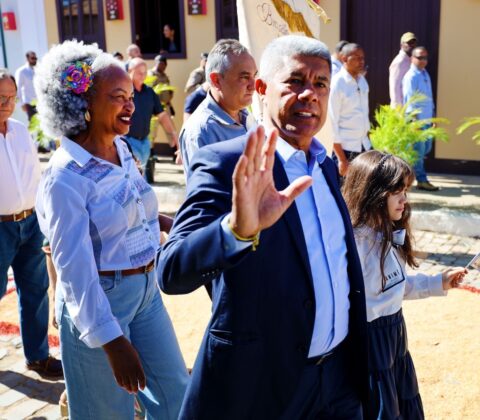 Imagem do post Corpus Christi: governador participa de missa campal