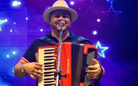 Imagem do post Fábio Carneirinho abre série de shows no São João da Bahia