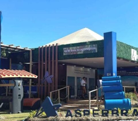 Imagem do post Asperbras reforça compromisso com inovação na Bahia Farm Show 2025
